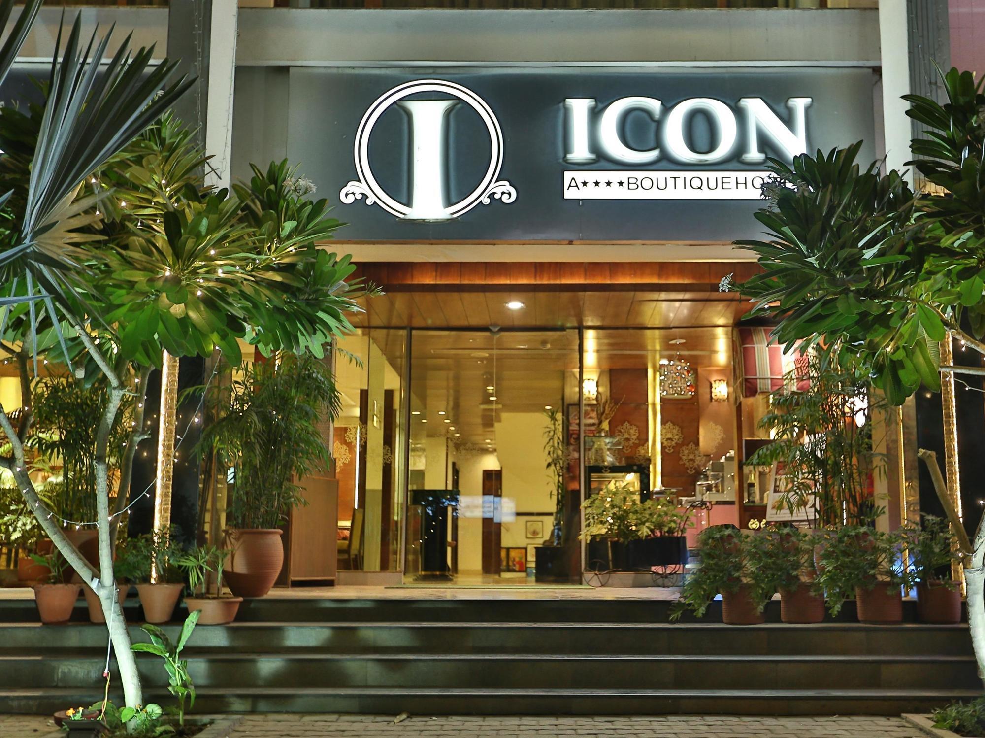 Hotel Icon Chandigarh Exterior photo